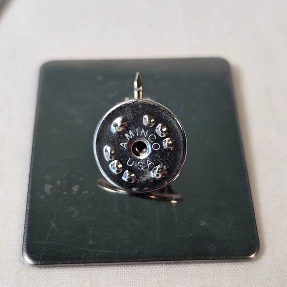 Vintage American Girl Doll Character Pin Set Lot of 8 Historical Portrait Pins - Picture 11 of 15